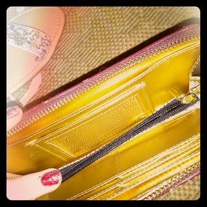 Steven Madden wallet